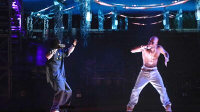 Tupac Hologram And Snoop Dogg Duet At Coachella