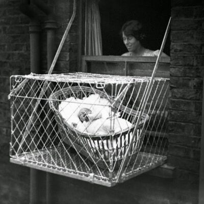 baby cage