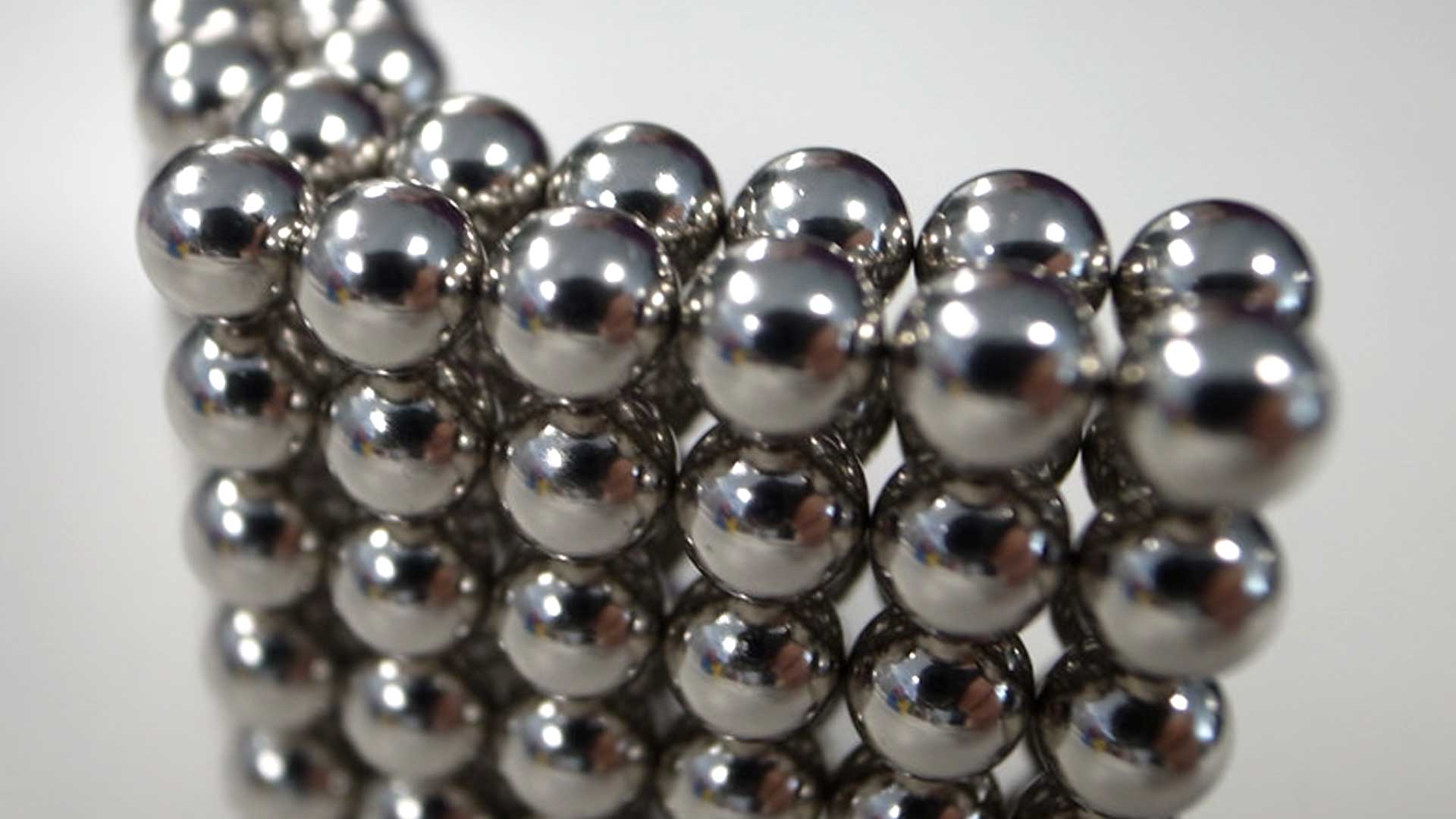 Buckyballs: The Amazing Rare Earth Magnet Desk Toy