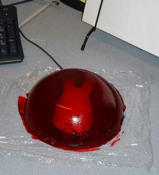 Cubicle Office Pranks: The Jello Mouse