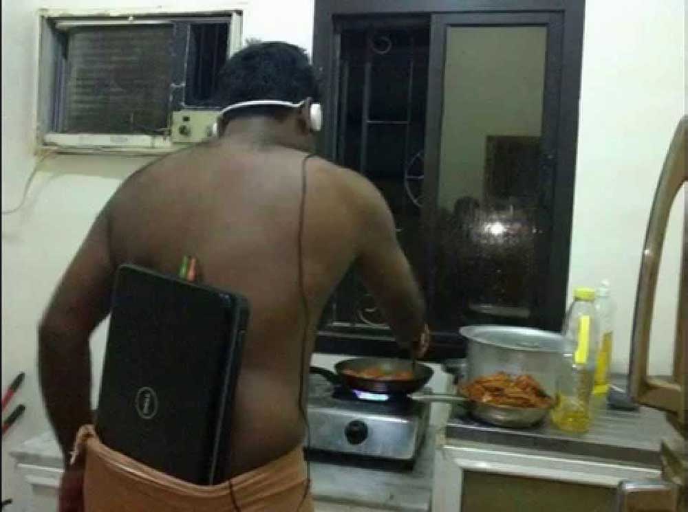 Insane DIY iPod: Guy Stuffs Laptop In Pants And Connects Headphones