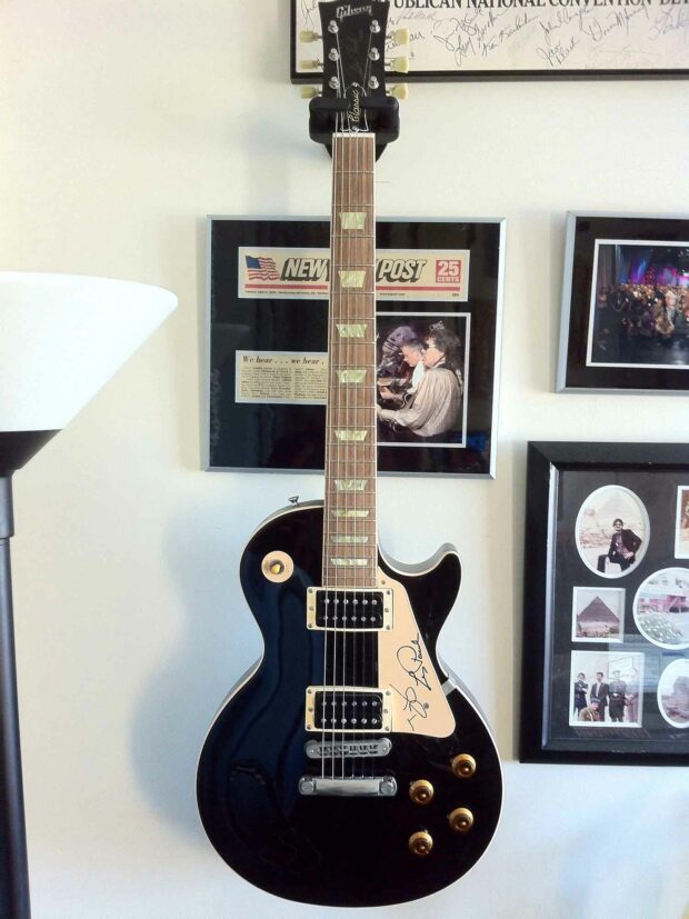 Autographed Les Paul Guitar By Les Paul