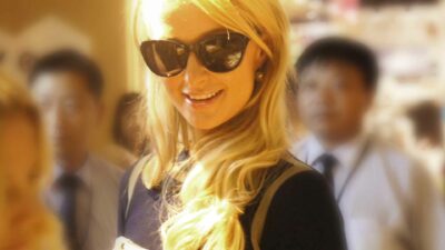 Paris Hilton In Shanghai Pudong Super Brand Mall