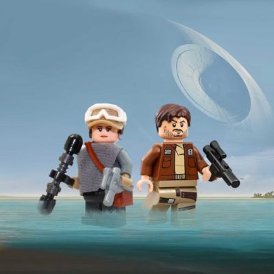 Star Wars LEGO mini figures of Jyn Erso (Felicity Jones) and Cassian Andor (Diego Luna) from Star Wars: Rogue One.