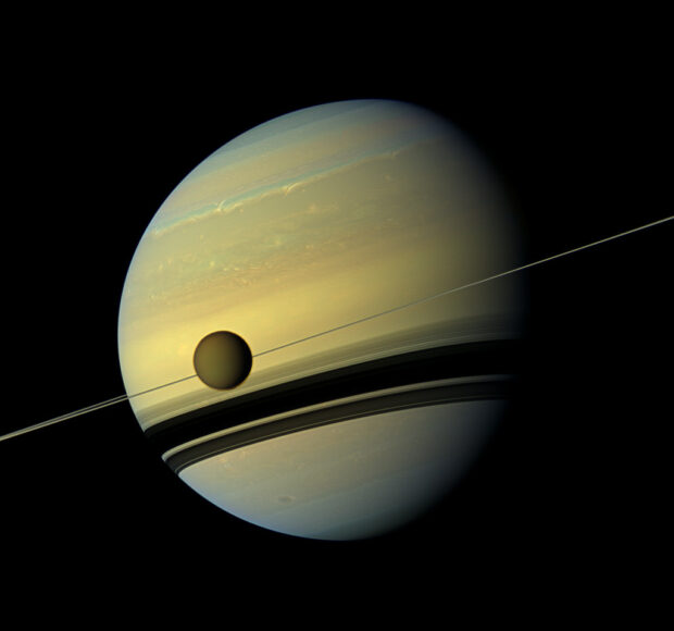 Saturnian Equinox - Saturn'S Rings Disappear Temporarily 