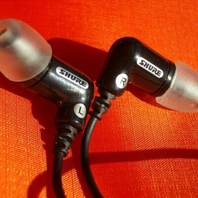 Shure E3C Sound Isolating Earbuds