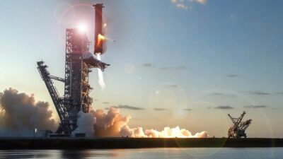 Spacex'S Starship Booster Makes History With 'Chopstick' Landing