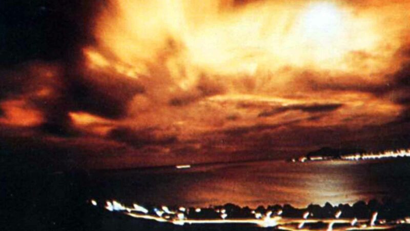 Starfish Prime Nuclear Explosion As Seen From Honolulu, HI