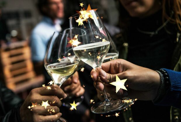 Happy Birthday Wine Toast Friends Glasses Cheers